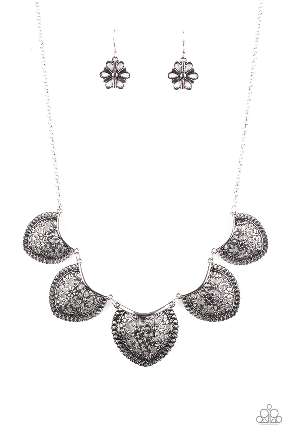 Garden Pixie - Silver necklace 1584