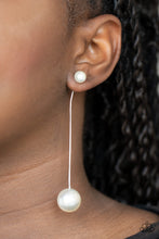 Load image into Gallery viewer, Extended Elegance - White post earring 1784
