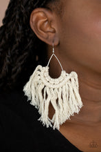 Load image into Gallery viewer, Wanna Piece Of MACRAME? - White earring 1505
