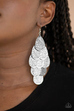 Load image into Gallery viewer, Hibiscus Harmony - Silver earring 999

