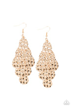 Load image into Gallery viewer, Instant Incandescence - Gold earring 532
