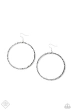Load image into Gallery viewer, Wide Curves Ahead - Silver earring F036
