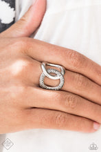 Load image into Gallery viewer, Unbreakable Bond - Silver ring F046
