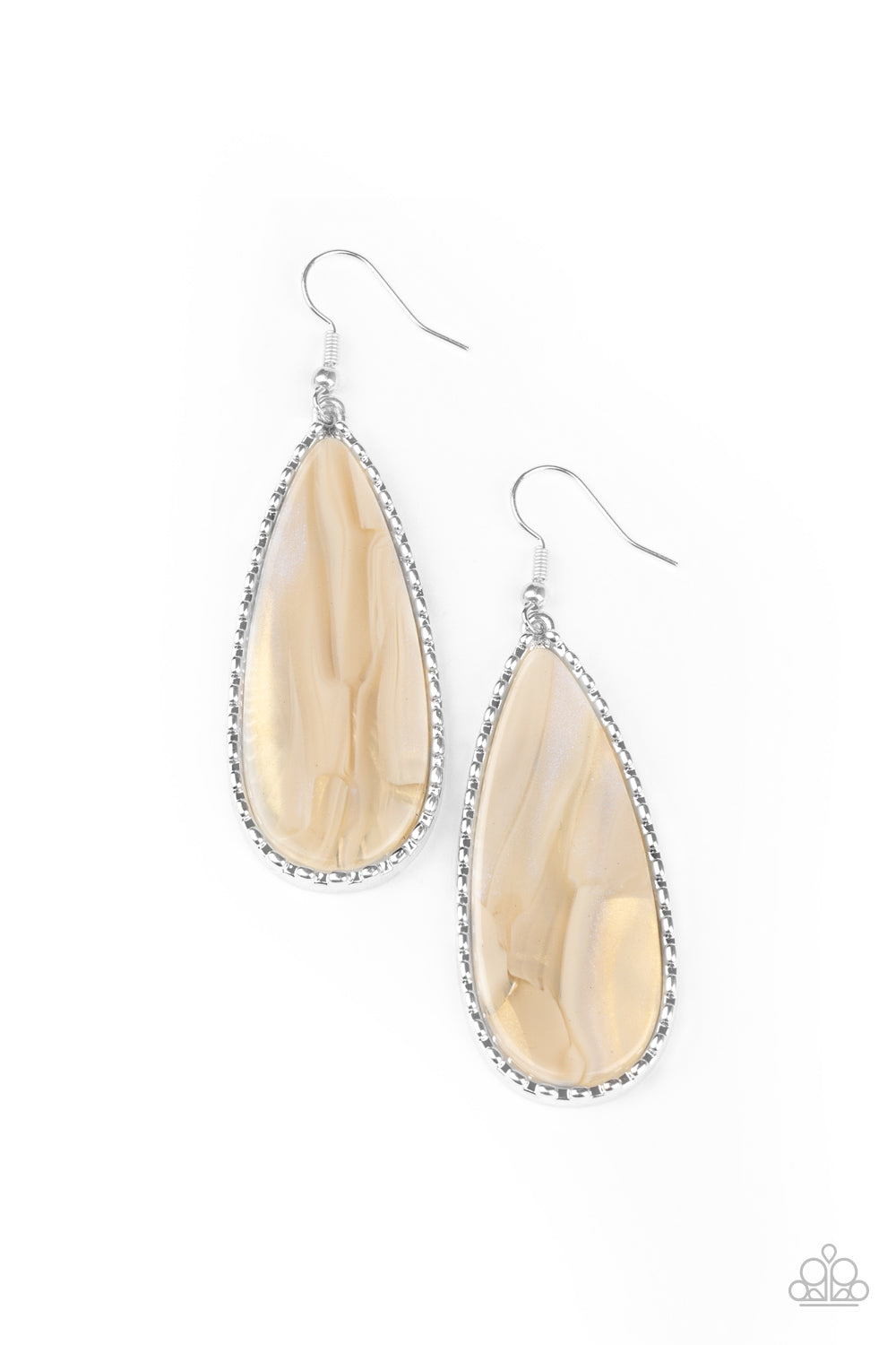 Ethereal Eloquence - White earring 1662