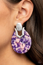 Load image into Gallery viewer, HAUTE Flash - Purple post earring 548
