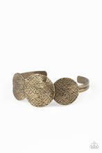 Load image into Gallery viewer, Urban Aftershock - Brass cuff bracelet 1501
