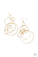 Load image into Gallery viewer, Running Circles Around You - Gold earring 958
