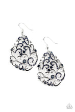 Load image into Gallery viewer, Winter Garden - Blue earring 977
