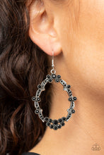 Load image into Gallery viewer, Sparkly Status - Black earring 1531
