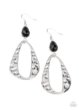 Load image into Gallery viewer, Enhanced Elegance - Black earring 1586

