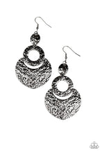 Load image into Gallery viewer, Shimmer Suite - Black earring 1513
