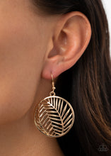 Load image into Gallery viewer, Palm Perfection - Gold earring 889
