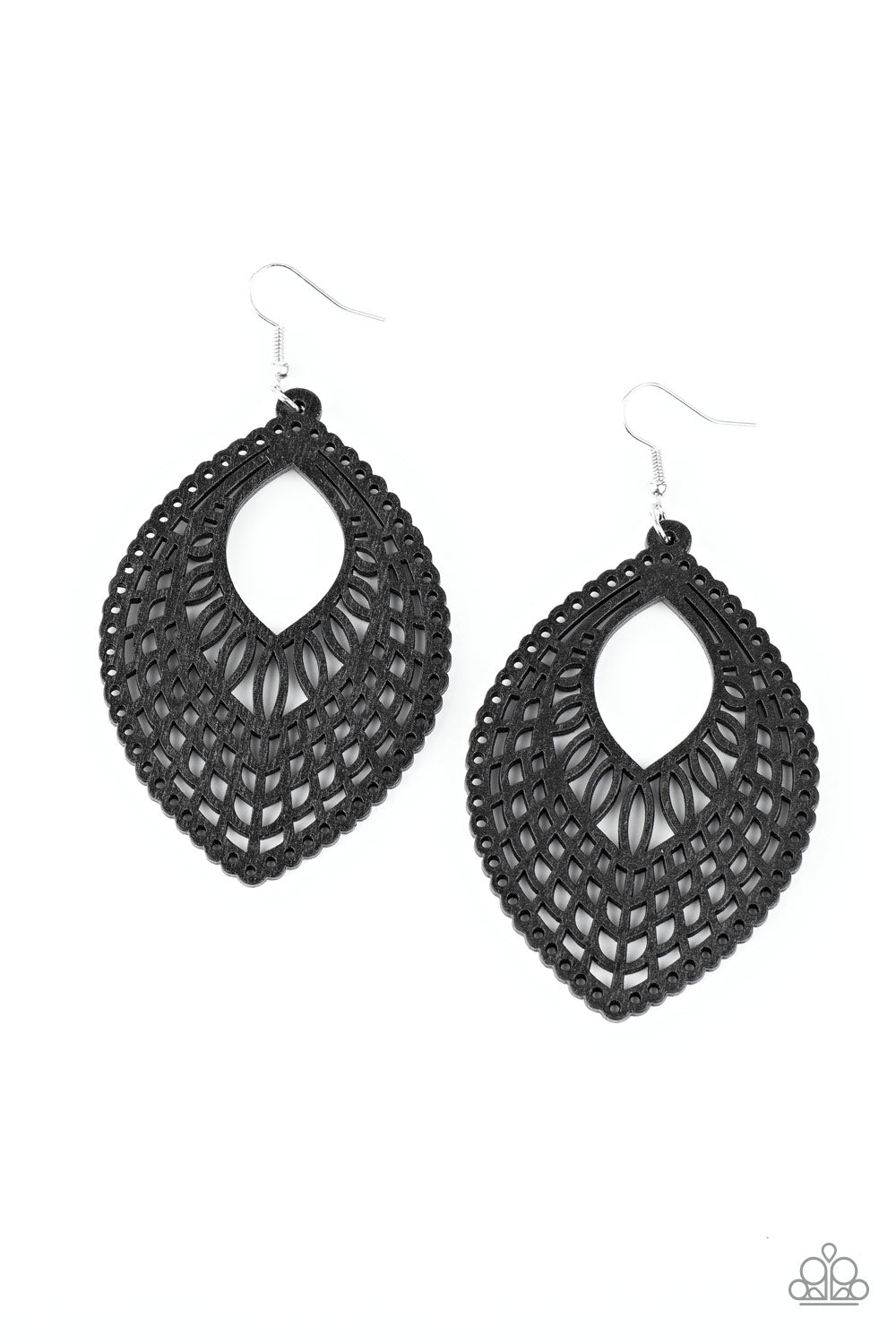 One Beach At A Time - Black earring 535