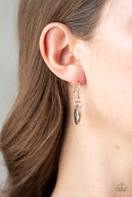 Load image into Gallery viewer, Texture Trekker - Red necklace 1680
