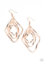 Load image into Gallery viewer, Retro Resplendence - Gold earring 1644
