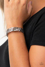 Load image into Gallery viewer, Its Getting HAUTE In Here - Black cuff Bracelet 976
