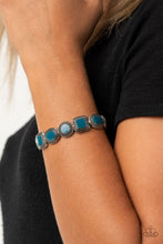 Load image into Gallery viewer, Vividly Vintage - Blue bracelet 996
