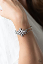 Load image into Gallery viewer, Go With The FLORALS - Silver hinge bracelet 813
