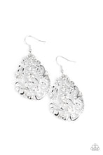 Load image into Gallery viewer, Winter Garden - White Earring 1549
