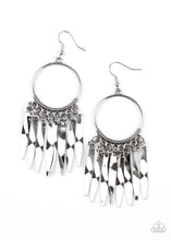 Load image into Gallery viewer, Let GRIT Be! - Silver earring 1674
