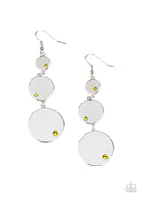 Load image into Gallery viewer, Poshly Polished - Green earring 574
