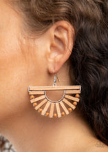 Load image into Gallery viewer, Wooden Wonderland - Brown earring E068
