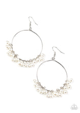 Load image into Gallery viewer, Things Are Looking UPSCALE - White earring 1581
