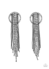 Load image into Gallery viewer, Dazzle by Default - Black post earring 578
