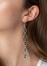 Load image into Gallery viewer, Trickle Down Twinkle - Silver earring 940
