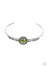Load image into Gallery viewer, PIECE of Mind - Green cuff bracelet 1576
