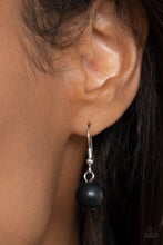 Load image into Gallery viewer, Home Sweet HOMESTEAD - Black necklace 1852
