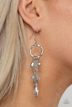 Load image into Gallery viewer, Glammed Up Goddess - Silver earring 1817
