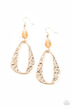 Load image into Gallery viewer, Enhanced Elegance - Gold earring 1713
