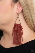 Load image into Gallery viewer, Macrame Jungle - Brown earring 2007
