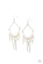 Load image into Gallery viewer, Party Planner Posh - White earring 1914
