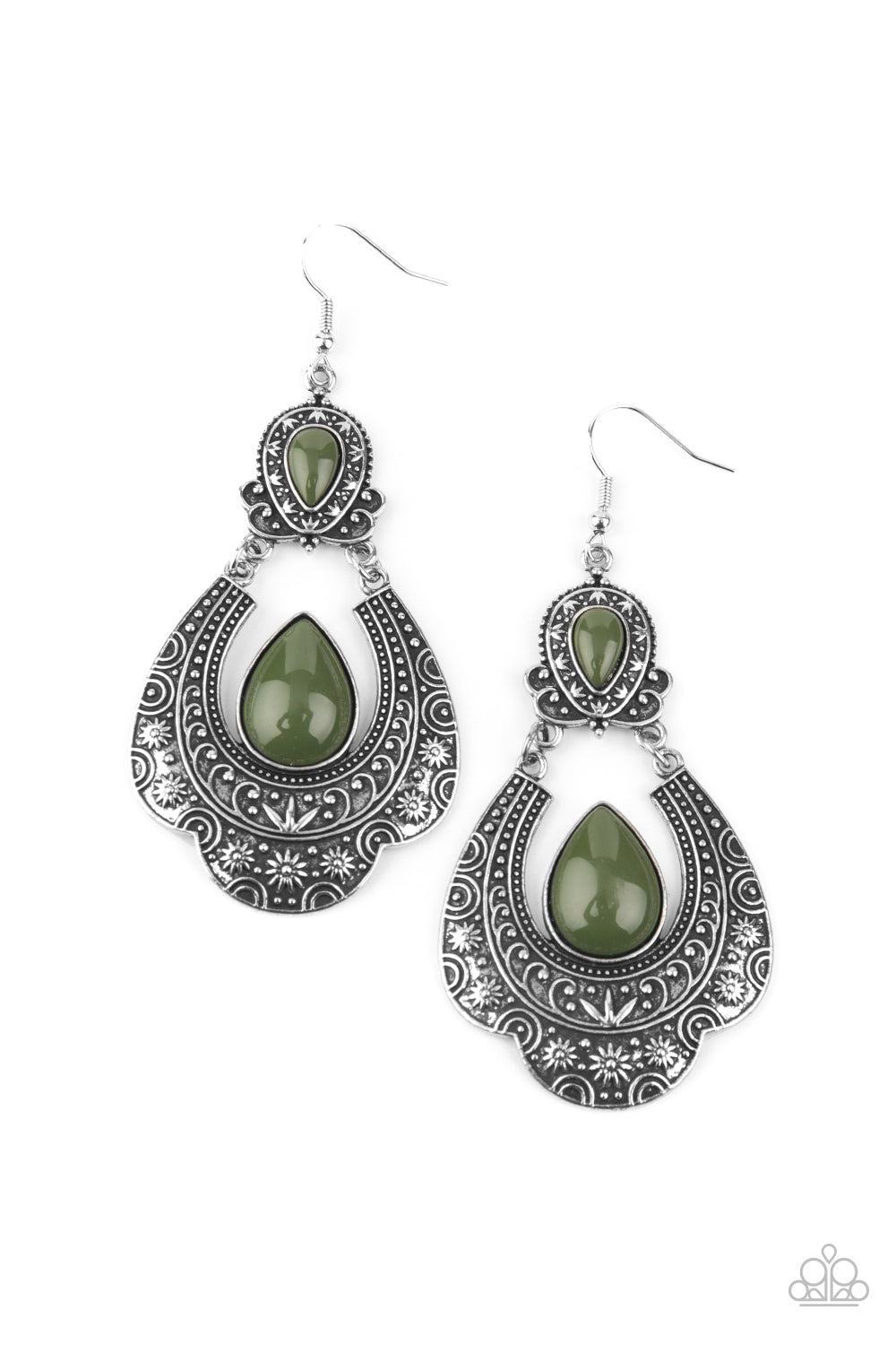 Rise and Roam - Green earring 1666