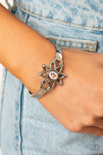 Load image into Gallery viewer, Sahara Garden - Pink cuff bracelet 1878
