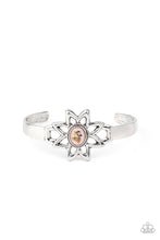 Load image into Gallery viewer, Sahara Garden - Pink cuff bracelet 1878
