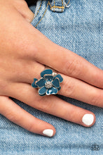 Load image into Gallery viewer, Hibiscus Holiday - Blue ring 1896
