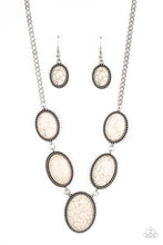 Load image into Gallery viewer, River Valley Radiance - White necklace 1871
