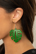 Load image into Gallery viewer, Shake Your PALMS PALMS - Green earring 568

