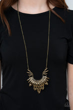 Load image into Gallery viewer, Leave it to LUXE - Brass necklace 1916
