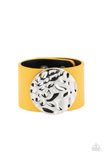 Load image into Gallery viewer, The Future Looks Bright - Yellow snap bracelet C028

