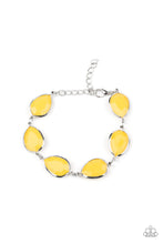 Load image into Gallery viewer, REIGNy Days - Yellow bracelet 1930
