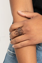 Load image into Gallery viewer, Regal Roundabout - Copper ring 1545
