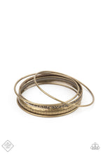 Load image into Gallery viewer, Get Into Gear - Brass bracelet F071
