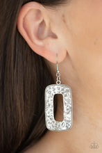 Load image into Gallery viewer, Primal Elements - Silver earring E092
