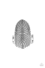 Load image into Gallery viewer, Crop Circles - Silver ring 2091
