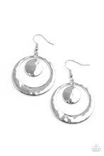 Load image into Gallery viewer, Rounded Radiance - Silver earring 580
