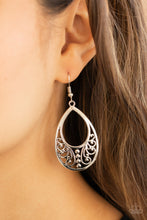 Load image into Gallery viewer, Stylish Serpentine - Silver earring 1774

